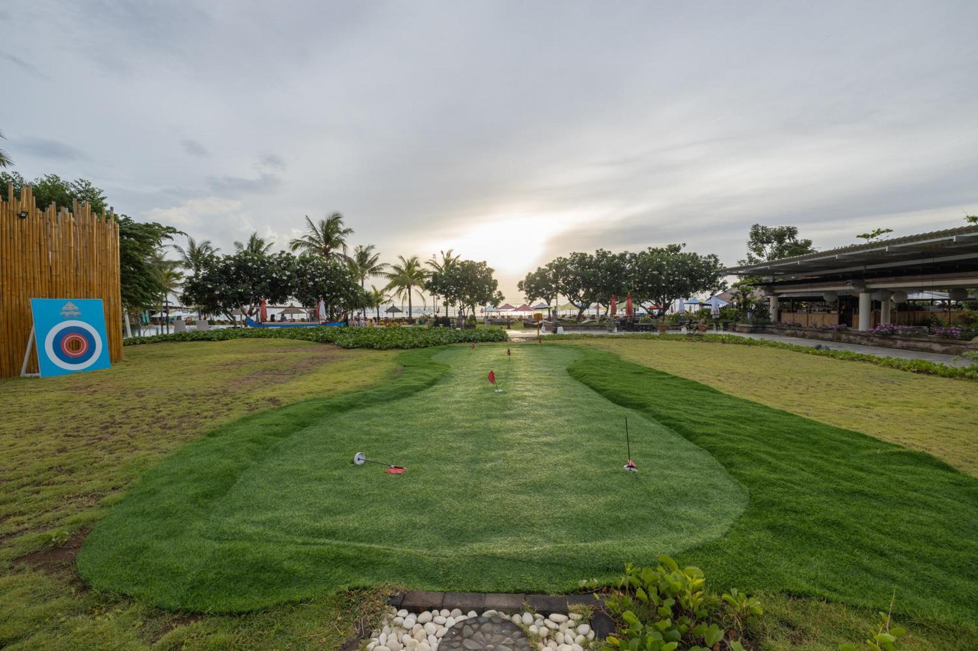 Resor The Ayodya Palace 5*